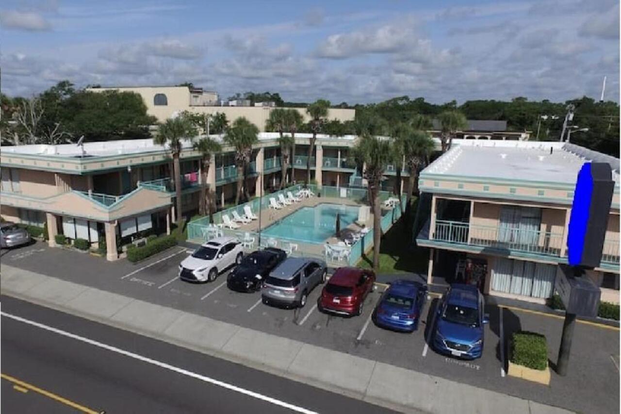 Royal Palace Inn And Suites Myrtle Beach Ocean Blvd Exterior foto