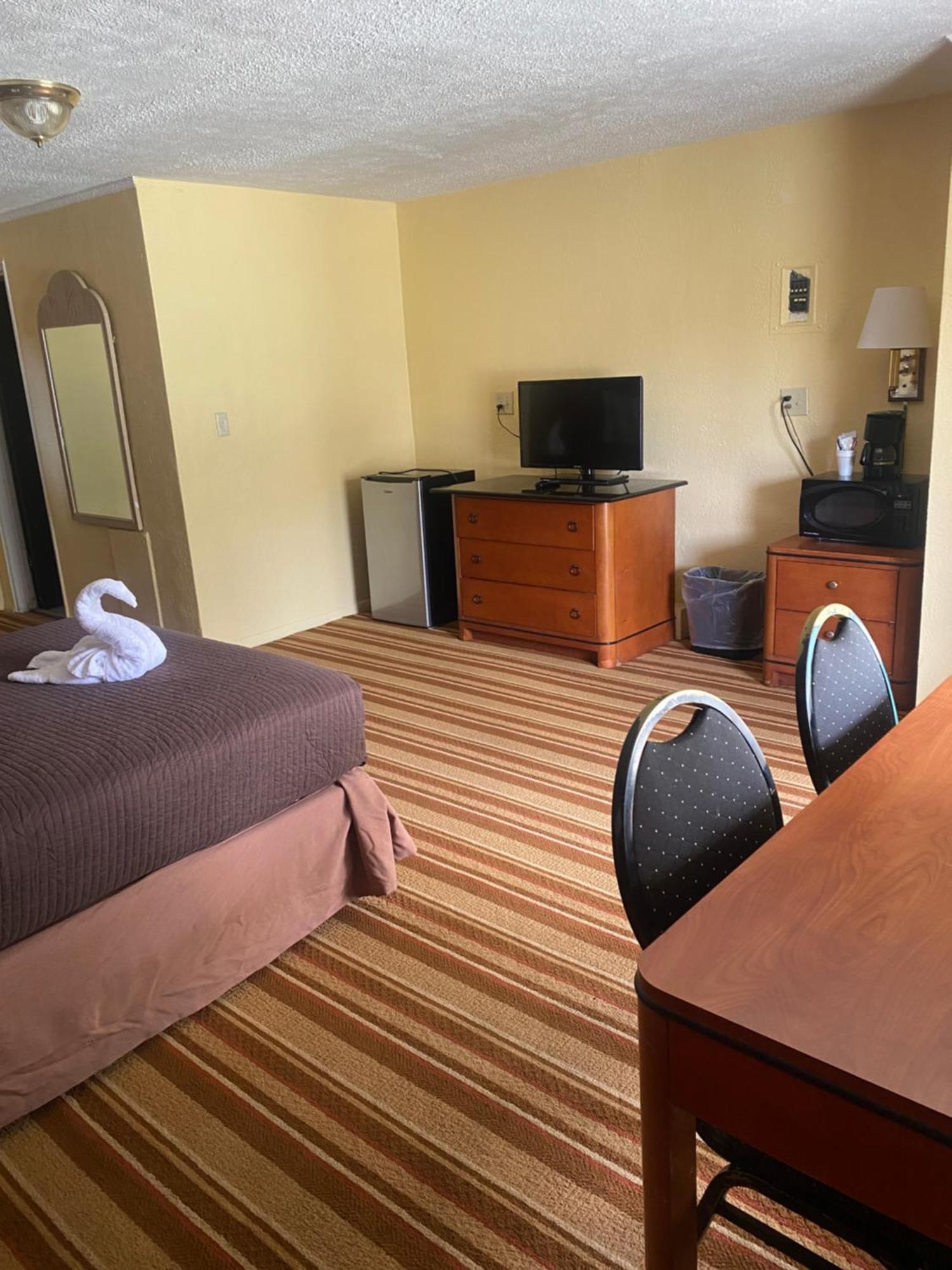 Royal Palace Inn And Suites Myrtle Beach Ocean Blvd Exterior foto