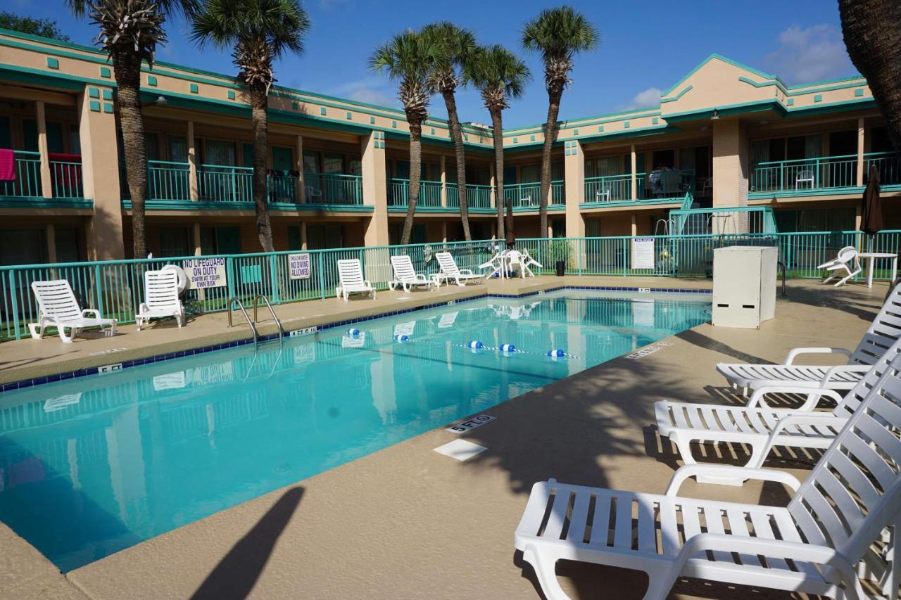 Royal Palace Inn And Suites Myrtle Beach Ocean Blvd Exterior foto